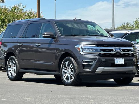 Certified 2024 Ford Expedition Max Limited RWD image 10