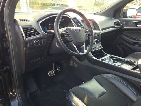 Used 2019 Ford Edge ST w/ Convenience Package image 20