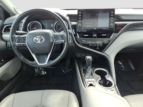 Used 2024 Toyota Camry XLE w/ Navigation Package FWD image 13