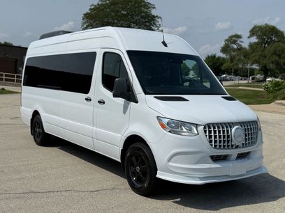 Used 2019 Freightliner Sprinter 2500