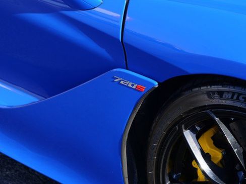 Used 2020 McLaren 720S Performance image 18