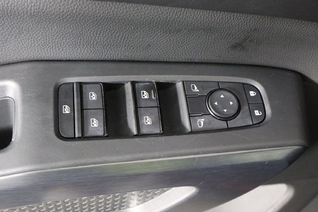 Used 2024 Nissan Pathfinder Rock Creek AWD/4WD image 22