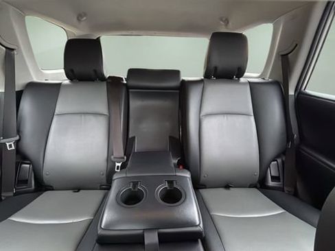 Used 2022 Toyota 4Runner SR5 Premium image 19