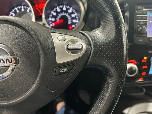 Used 2013 Nissan Juke SV AWD/4WD image 27