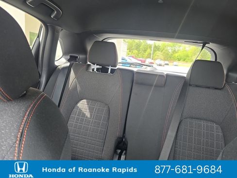 Used 2025 Honda HR-V Sport image 18