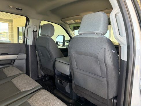 Used 2024 Ford F350 XLT w/ FX4 Off-Road Package AWD/4WD image 24