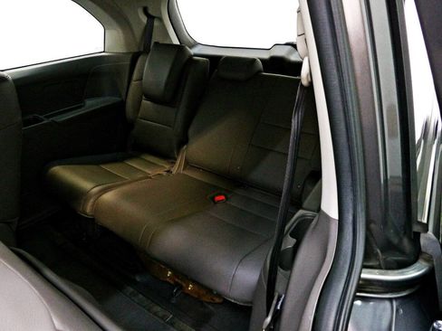 Used 2016 Honda Odyssey EX-L image 10