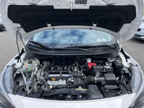 Used 2025 Nissan Versa SV FWD image 30