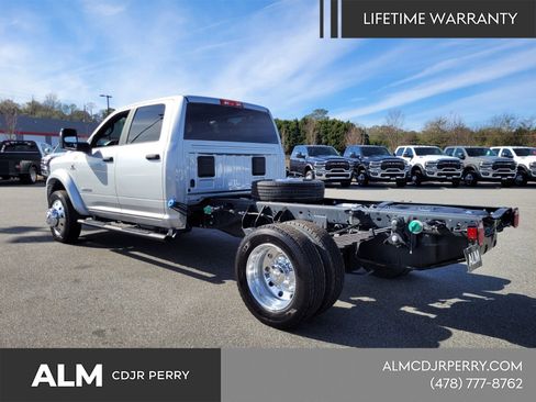 New 2026 RAM 4500 Tradesman image 10