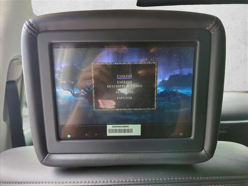Used 2020 Nissan Armada Platinum w/ Captain's Chairs Package RWD image 23