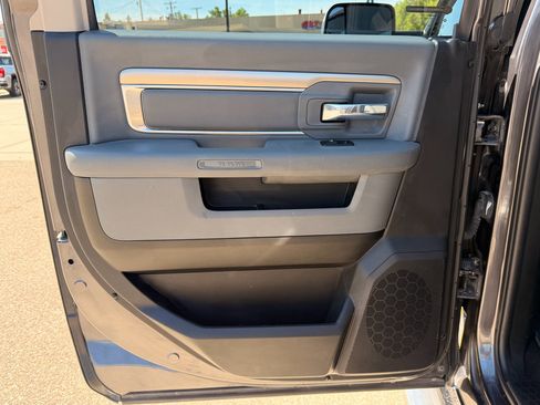 Used 2018 RAM 1500 Big Horn AWD/4WD image 12