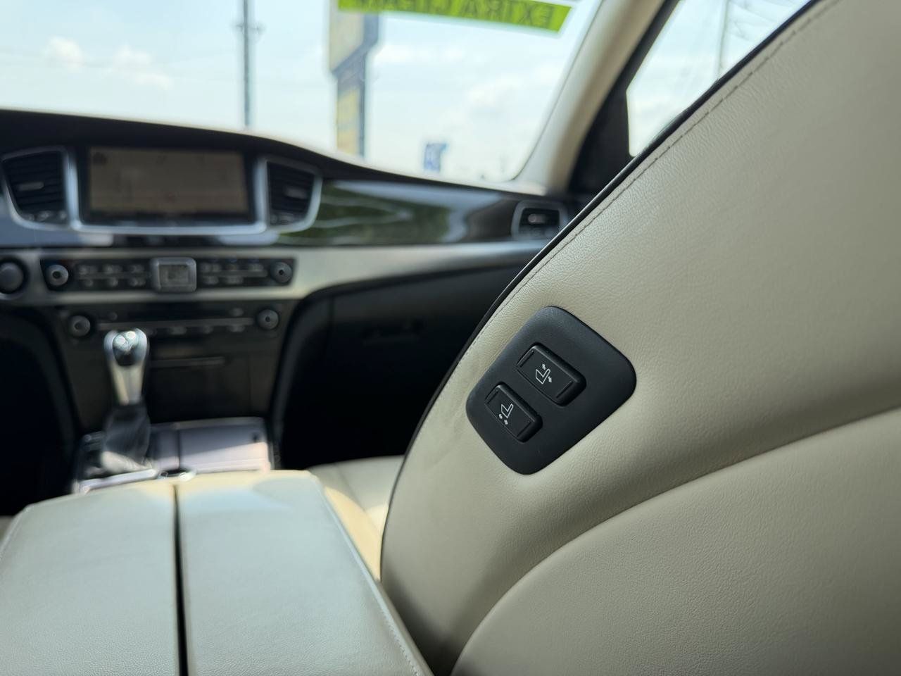 Used 2016 Hyundai Equus Signature RWD image 22