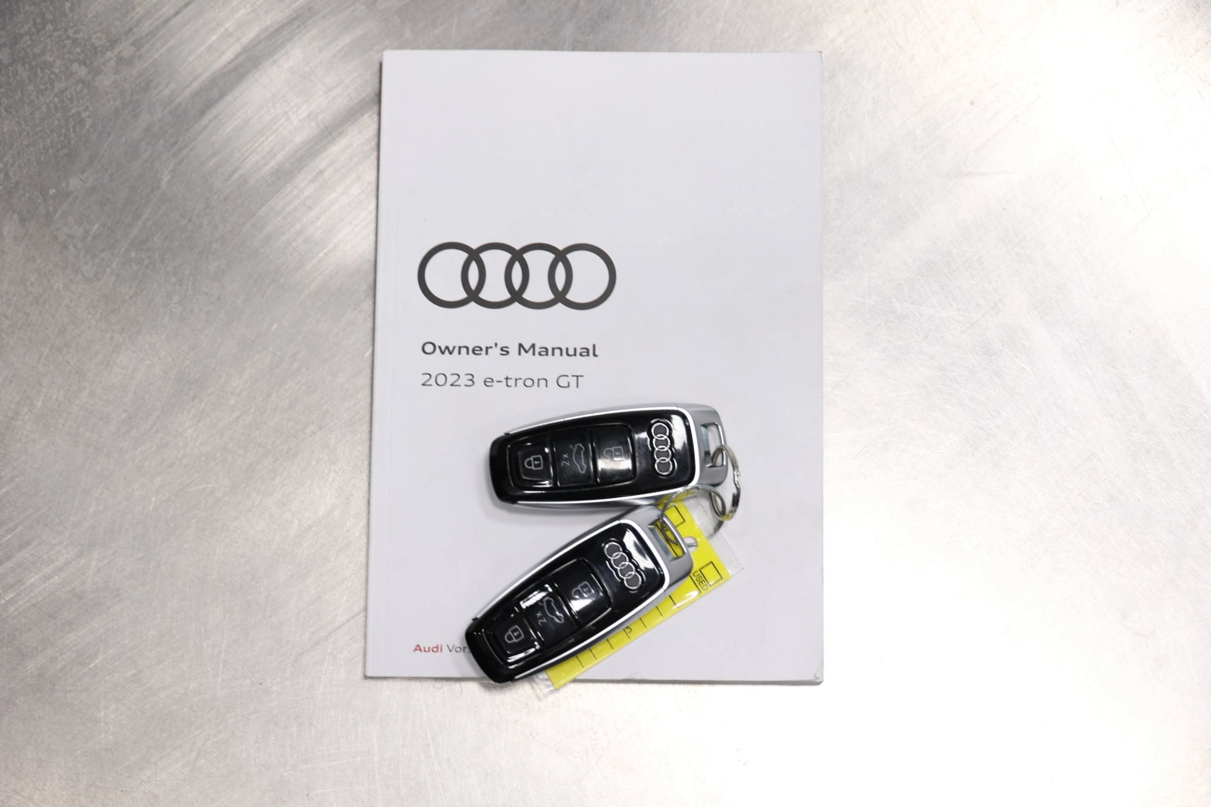 Used 2023 Audi RS e-tron GT w/ Carbon Performance Package AWD/4WD image 5