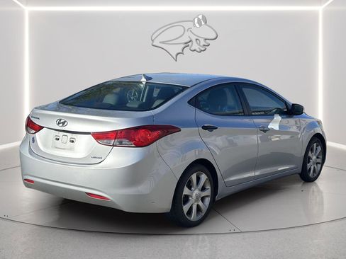 Used 2012 Hyundai Elantra Limited w/ Technology Pkg 5 image 5
