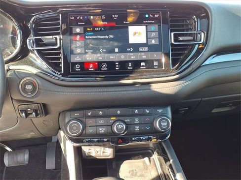 Used 2022 Dodge Durango Citadel image 23