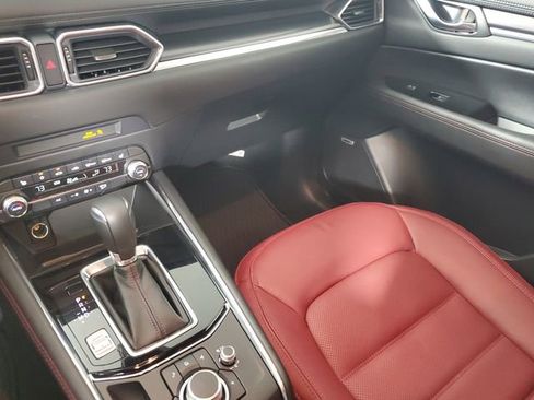 Certified 2025 MAZDA CX-5 Carbon Edition image 17