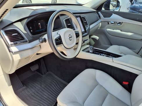Certified 2024 Volvo XC90 B5 Core w/ Protection Package Premier image 21
