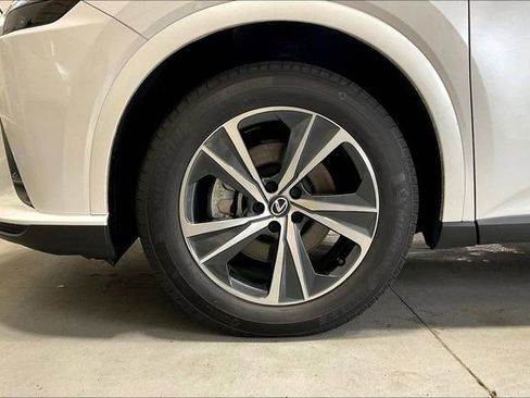 Used 2024 Lexus RX 350h w/ Accessory Package (Z1) AWD/4WD image 34