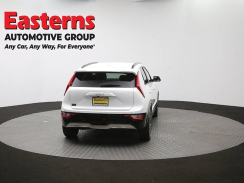 Used 2023 Kia Niro Wind FWD image 36