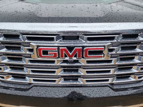 New 2026 GMC Acadia Denali w/ Super Cruise Package AWD/4WD image 10