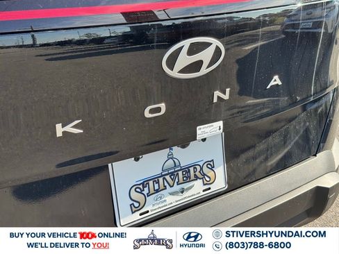 New 2026 Hyundai Kona SE image 14
