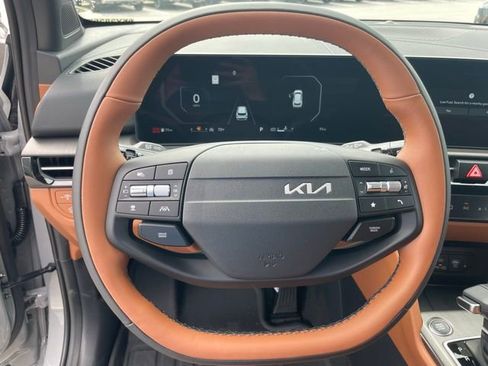 New 2026 Kia Sportage X-Line w/ X-Line Technology Package image 11