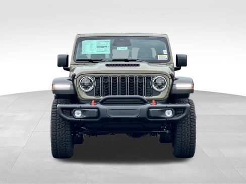 New 2026 Jeep Gladiator Mojave w/ Steel Bumper Group AWD/4WD image 2