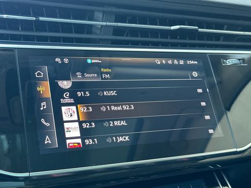 Used 2023 Audi Q7 3.0T Premium Plus w/ Premium Plus Package AWD/4WD image 18