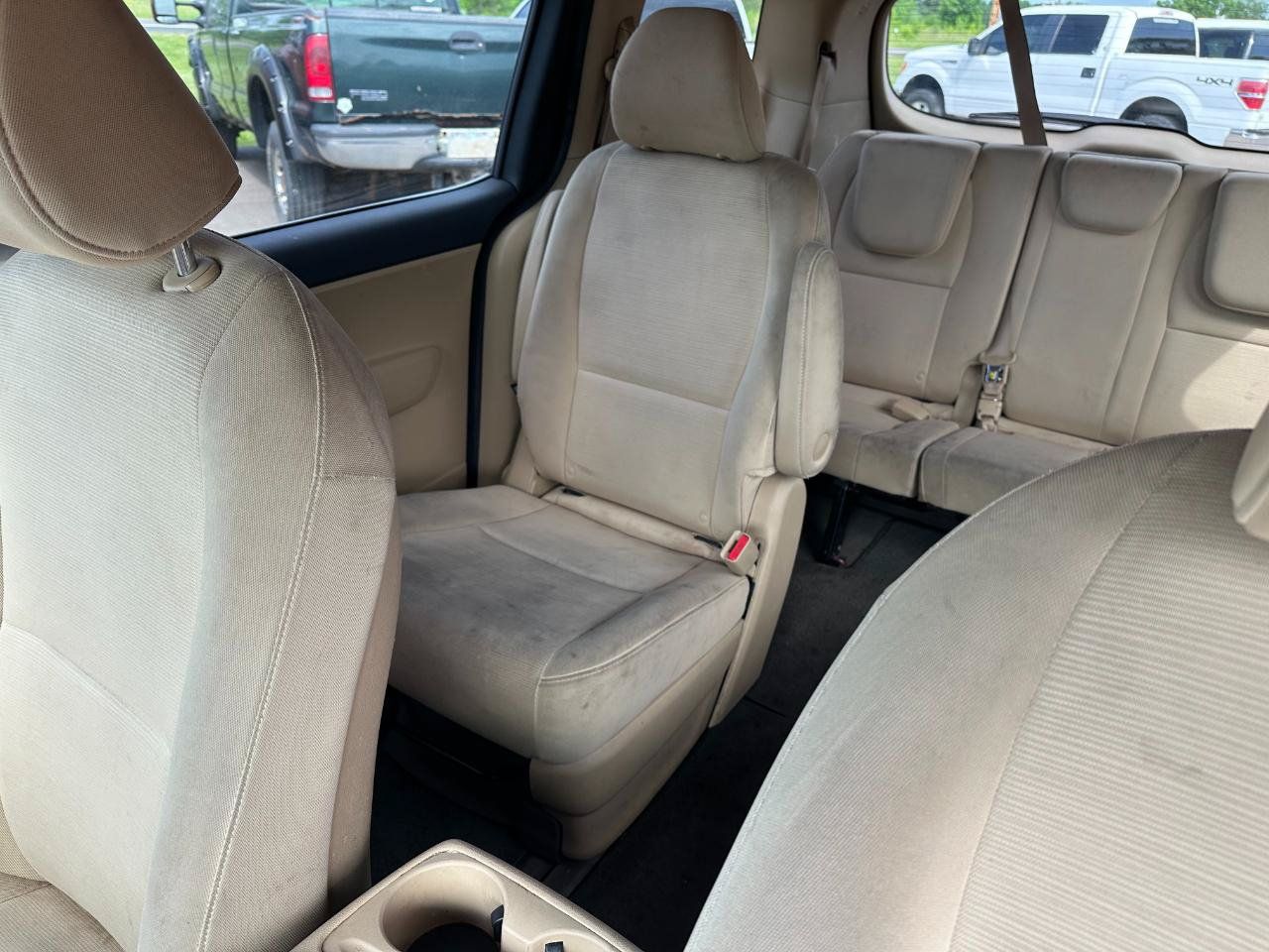 Used 2015 Kia Sedona LX FWD image 18