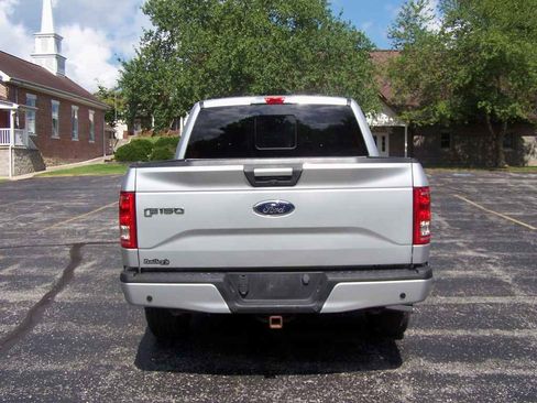 Used 2016 Ford F150 XLT w/ Equipment Group 302A Luxury image 6