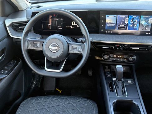 New 2026 Nissan Kicks SV w/ SV Premium Package image 10