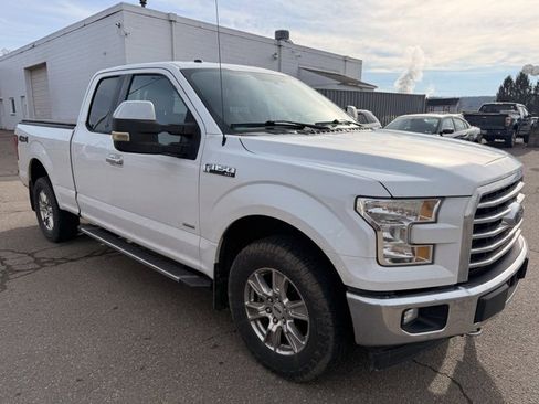 Used 2017 Ford F150 XLT w/ Equipment Group 302A Luxury image 4