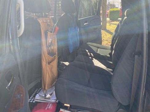 Used 2009 Chevrolet Avalanche LT image 10