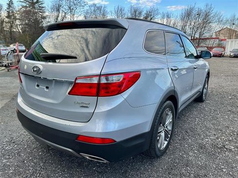 Used 2013 Hyundai Santa Fe Limited image 6