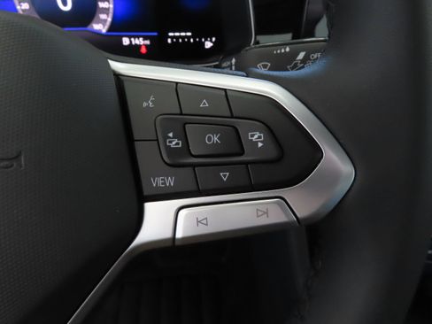 New 2026 Volkswagen Jetta SE FWD image 14