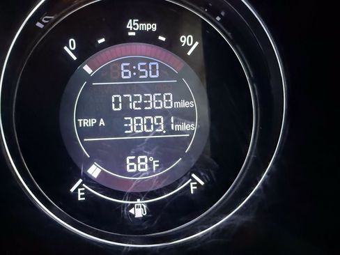 Used 2018 Honda HR-V EX image 5