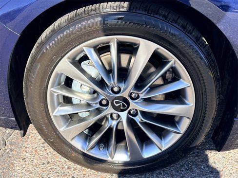 Used 2023 INFINITI Q50 Luxe w/ Cargo Package image 10