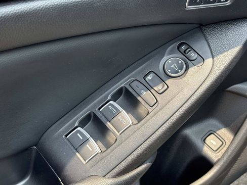 Used 2018 Honda Accord EX-L image 21