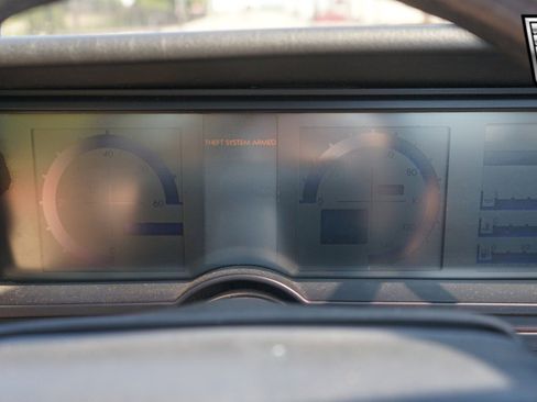 Used 1991 Cadillac Allante image 19