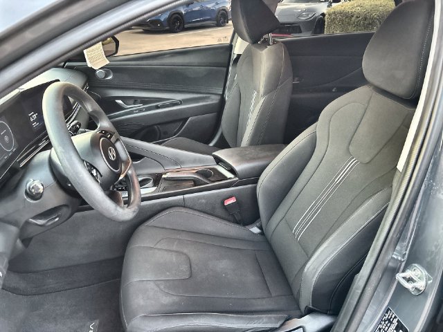 Used 2024 Hyundai Elantra SEL FWD image 19
