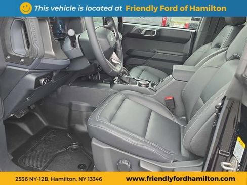 Used 2025 Ford Bronco Badlands AWD/4WD image 45