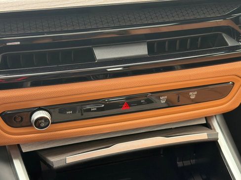 Certified 2025 BMW 430i w/ Premium Package image 27