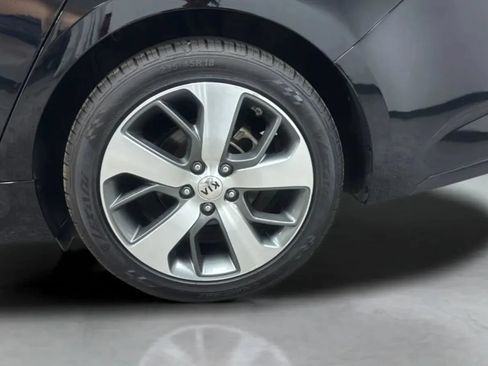 Used 2019 Kia Optima S w/ S Panoramic Sunroof Package FWD image 27