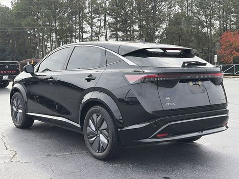 Certified 2023 Nissan Ariya FWD image 3