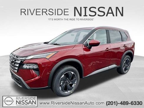 Certified 2026 Nissan Rogue SV w/ SV Premium Package image 1