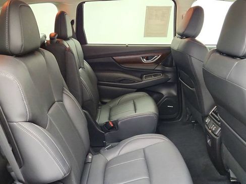 Used 2023 Subaru Ascent Touring AWD/4WD image 24