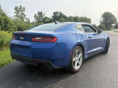 Used 2016 Chevrolet Camaro LT RWD image 14