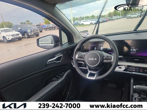 Certified 2025 Kia Sportage EX w/ Premium Package FWD image 22