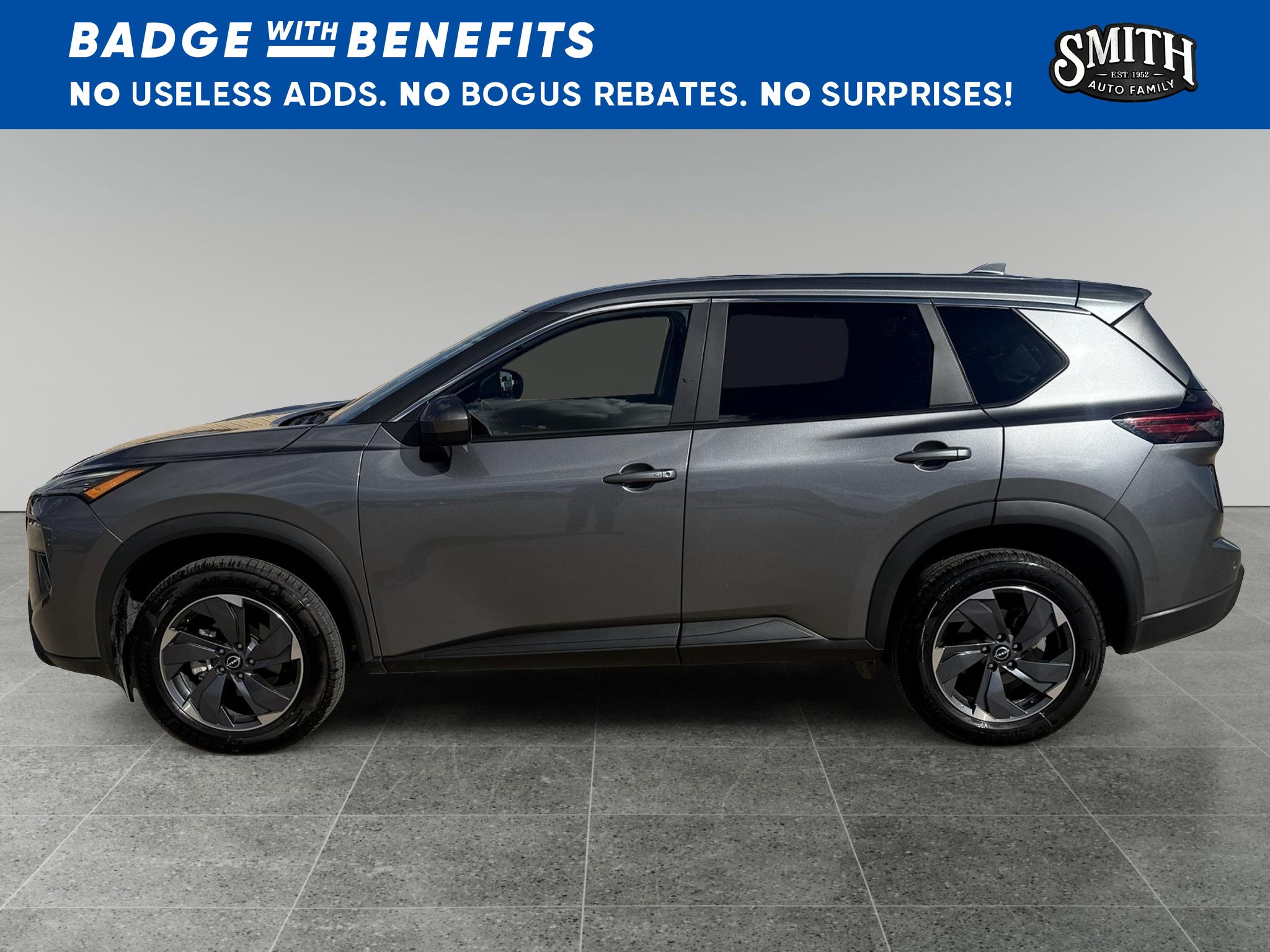 Used 2025 Nissan Rogue SV FWD image 4