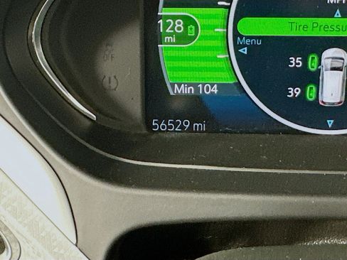 Used 2019 Chevrolet Bolt LT image 18